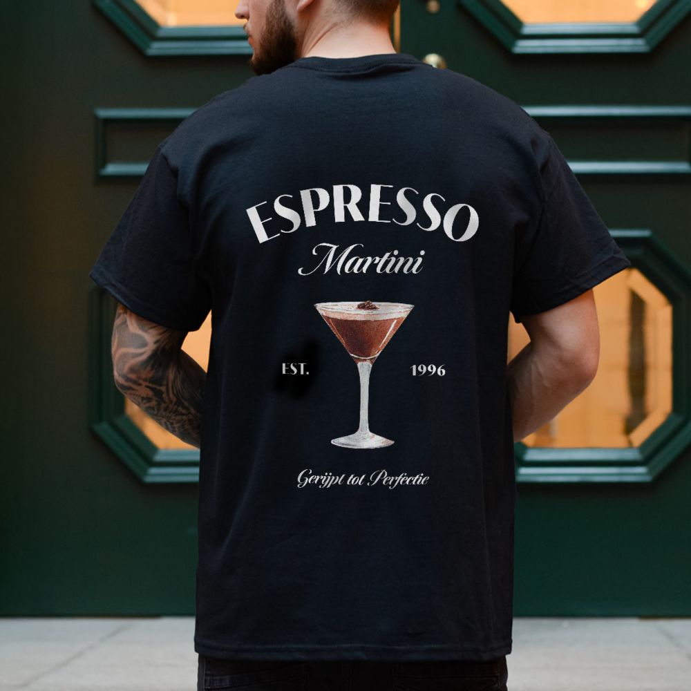 Gepersonaliseerd Espresso Martini t-shirt