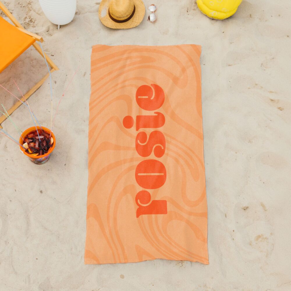 Gepersonaliseerde handdoek met groovy achtergrond en tekst