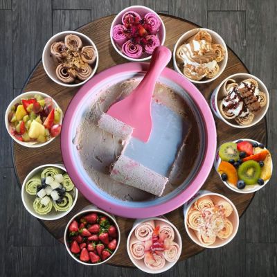 Rolling ice cream – IJs rollenset Rolling ice cream – IJs rollenset