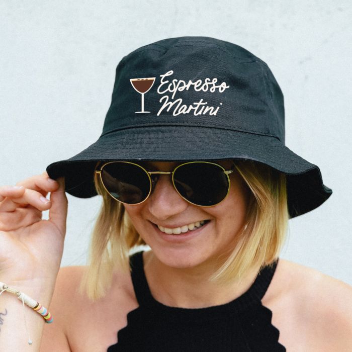 Gepersonaliseerde bucket hat met symbool en tekst