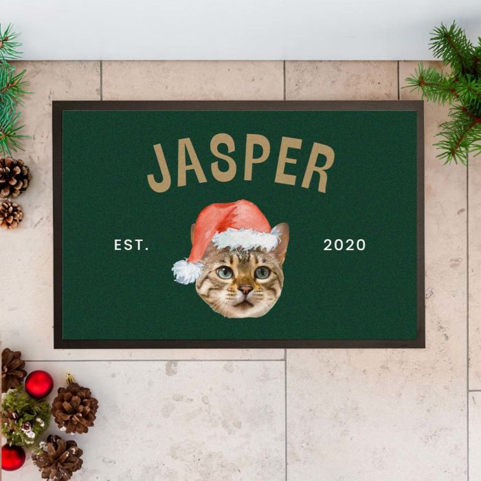 Gepersonaliseerde deurmat met huisdier en kerstmuts Gepersonaliseerde deurmat met huisdier en kerstmuts