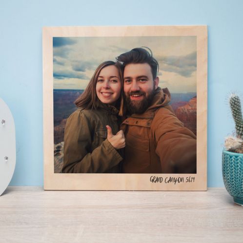 Personaliseerbare foto op hout in polaroid look