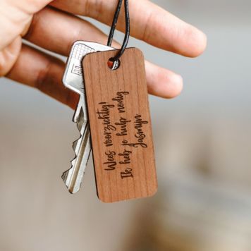 Gepersonaliseerde Houten Sleutelhanger met Tekst