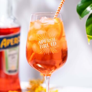Aperol Glas met Naam Gegraveerd – JGA Bruid