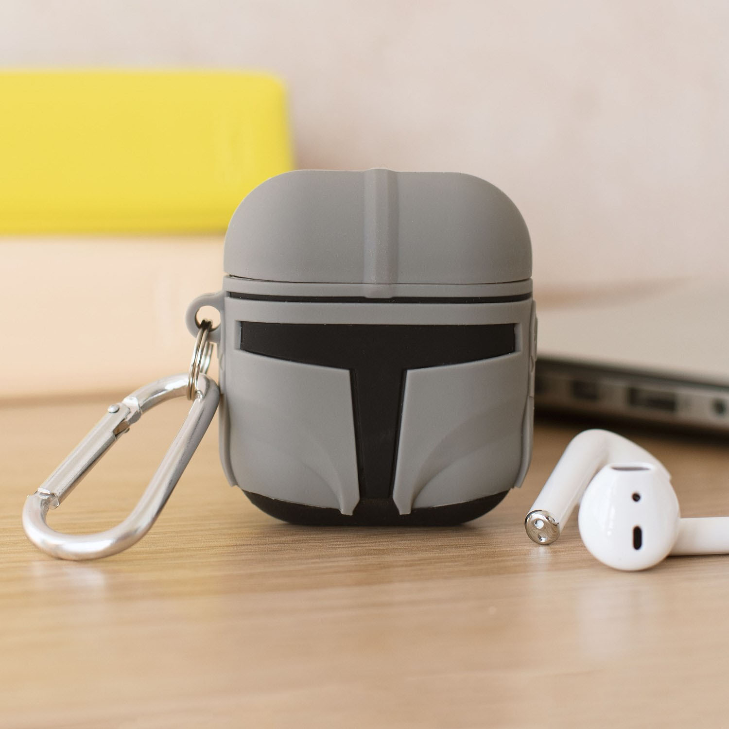 Mandalorian en Baby Yoda Airpod Cases