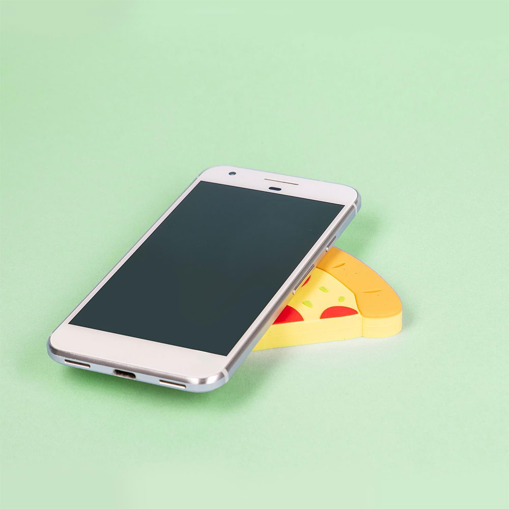 Draadloze oplader pizzastuk