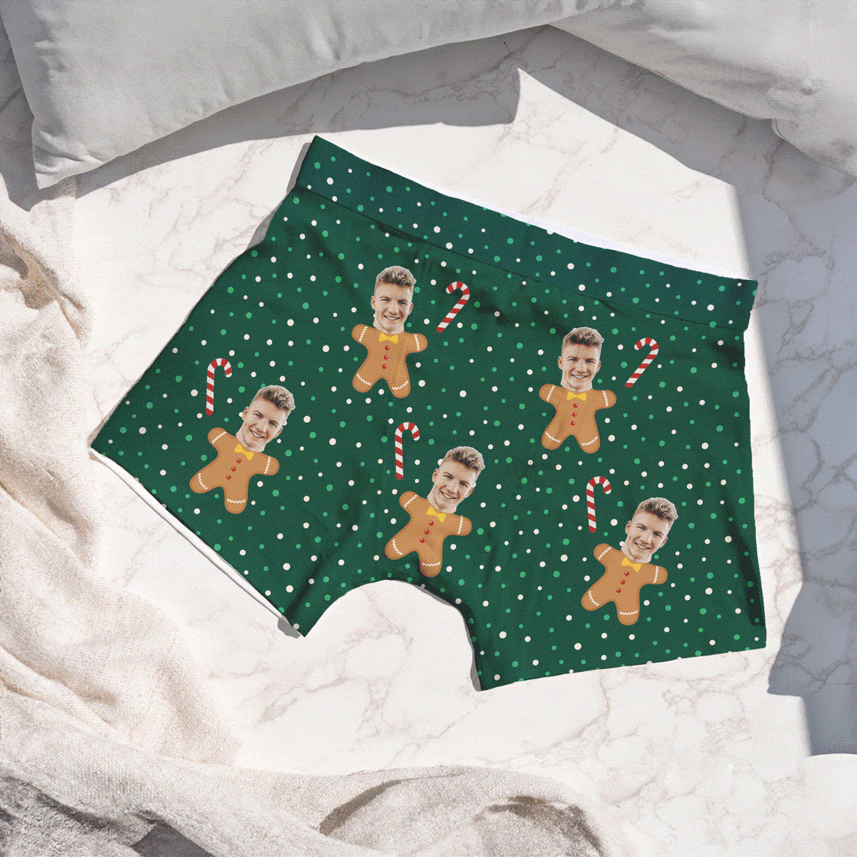 Kerstachtige boxershort met gezicht en achtergronden