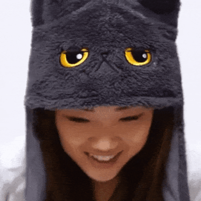 Katten muts met wiebel oren