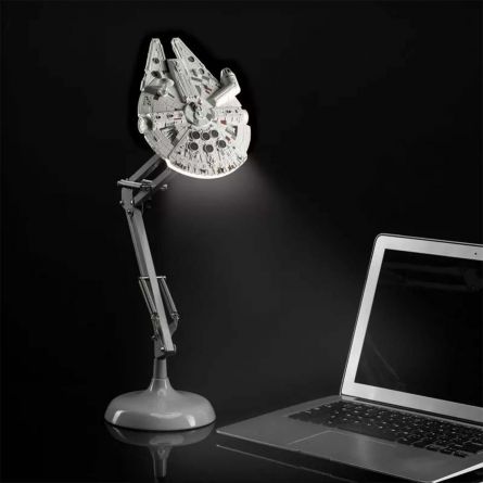 Star Wars Millennium Falcon bureaulamp