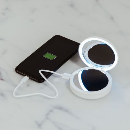 Zakspiegel Powerbank