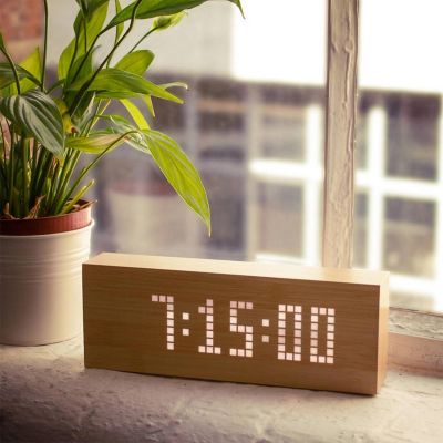 Bestsellers - Click Message Clocks van hout met led-lampjes