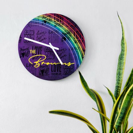 Personaliseerbare klok met neon design